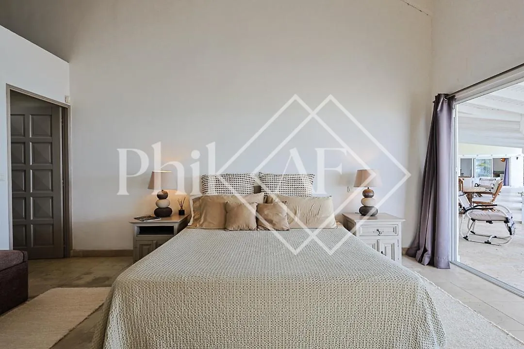 Fantastic View 4 Bed-Rooms Villa At Orient Beach Quarter of Orleans