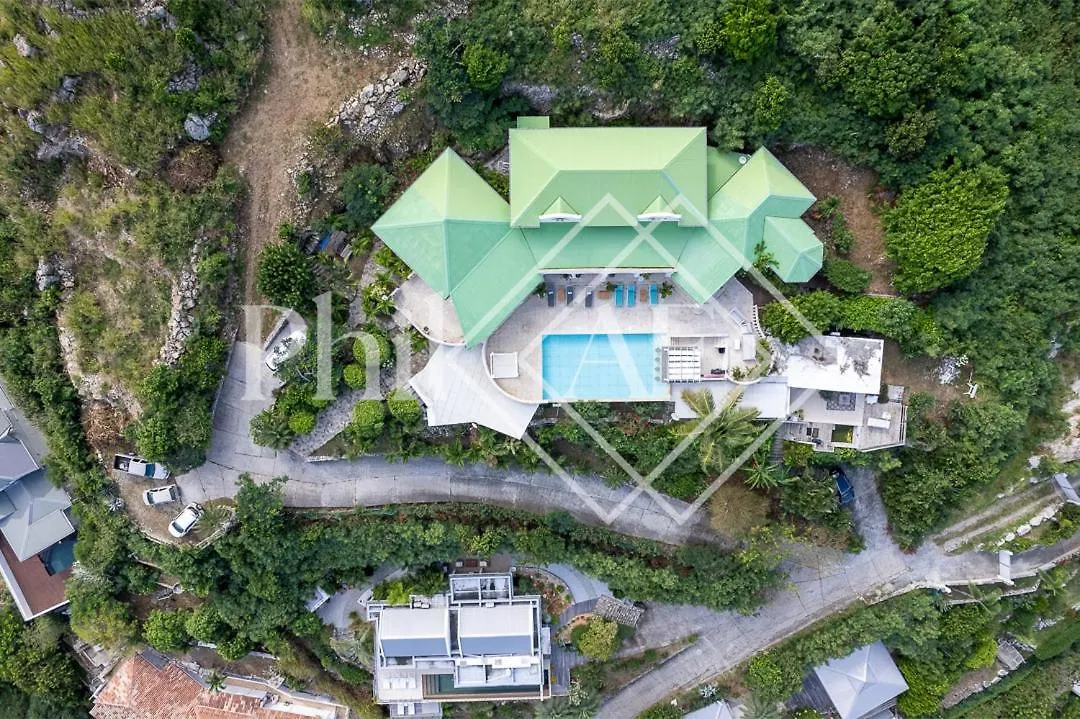 Fantastic View 4 Bed-Rooms Villa At Orient Beach Quarter of Orleans